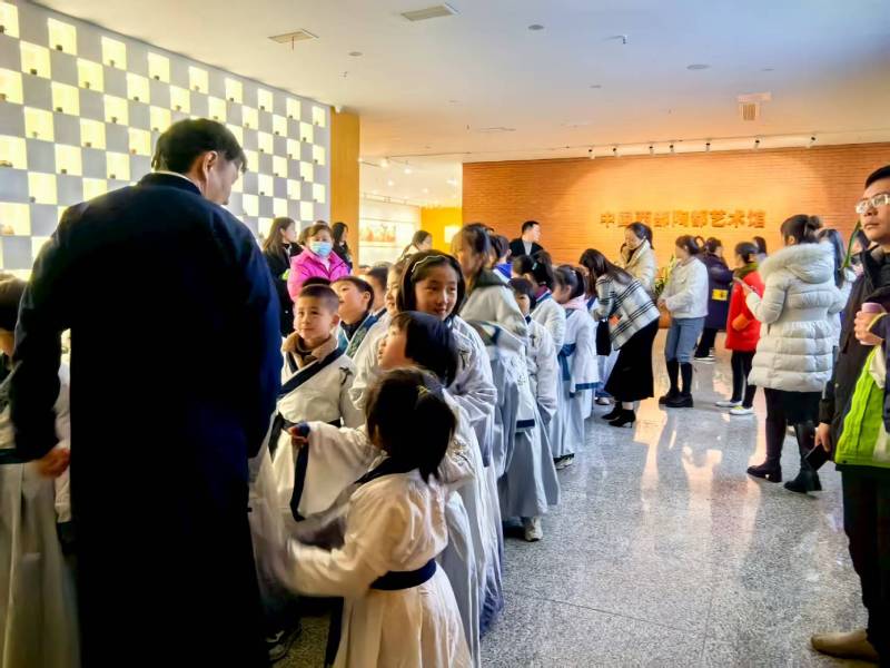 文化赋能：怀来县魔创文旅挖掘城市文化资源的实践探索